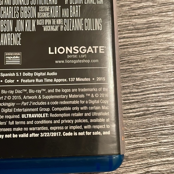 The Hunger Games, MockingJay Part 2 / BUNDLE AND SAVE ON MOVIES - Picture 5 of 10